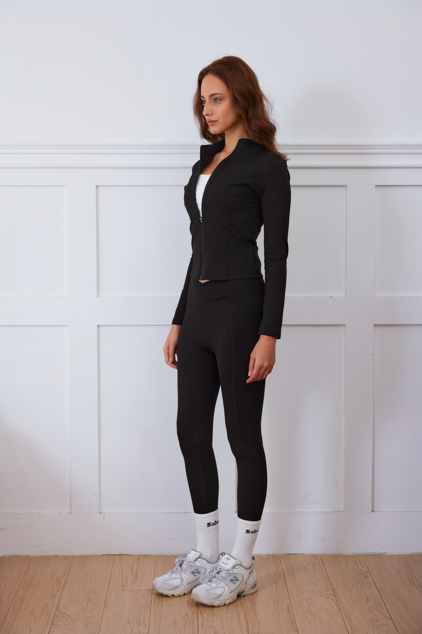 Autour Zip-Up Jacket - Black