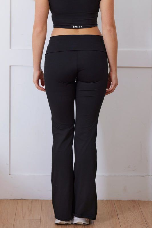 Elevé Foldover Flare Leggings — Black Sesame